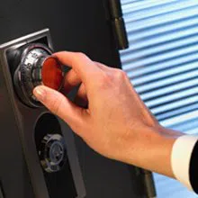 Advantage Locksmith Store Avondale, AZ 623-687-3770 Advantage Locksmith Store Avondale, AZ 623-687-3770 - sb-com-01